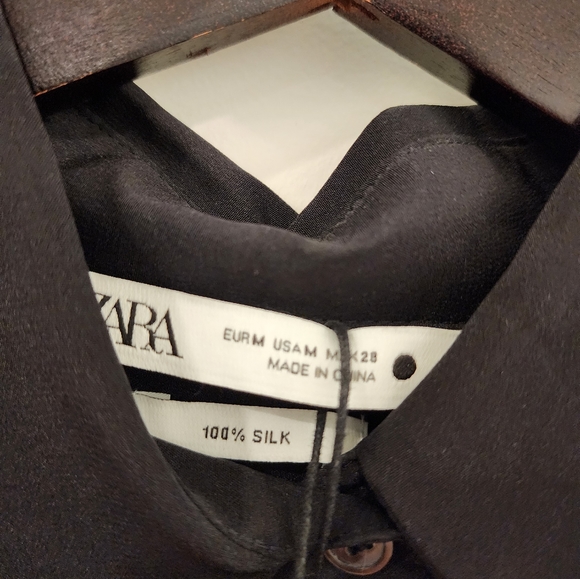 Zara Button up blouse 100% silk BNWT Size M - Picture 4 of 5